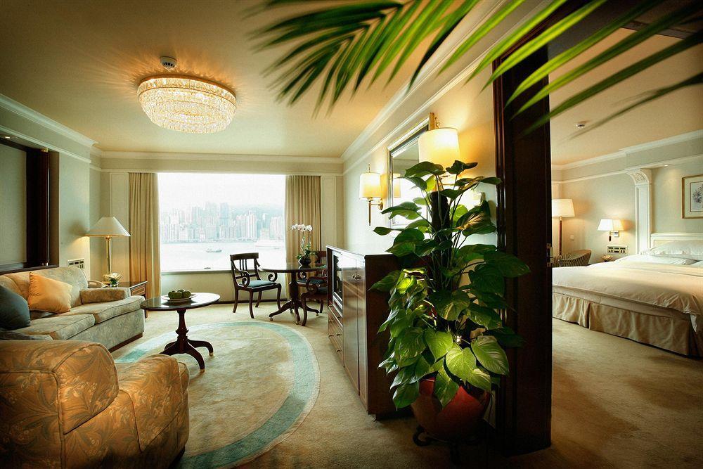 Intercontinental Grand Stanford Hong Kong By Ihg Hotel Cameră foto A suite at the Mandarin Oriental, Hong Kong
